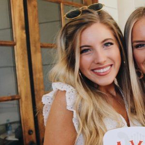 Meet your Posher, Amberly